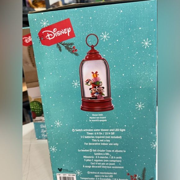 Moments In Time Disney Christmas Water Spinning Snow Globe Lantern New - Picture 7 of 7